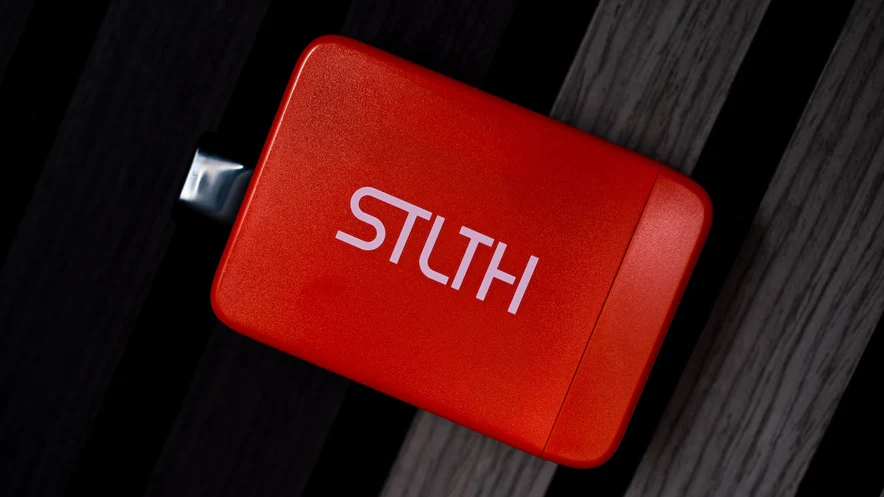 STLTH Titan Pro Disposable On Wood 884x497 Crop Center